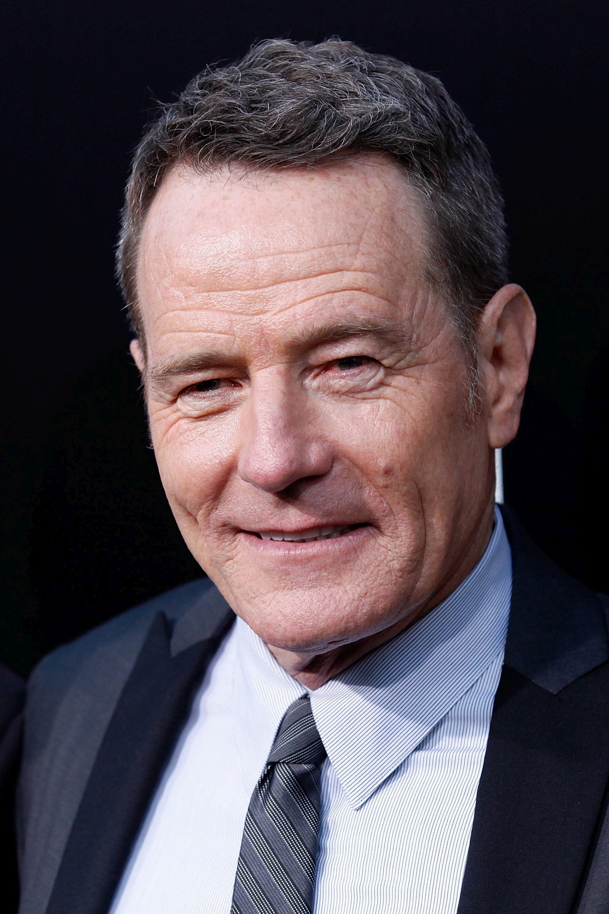 Bryan Cranston rinde a 'Pluribus': "Es una invasión alienígena a través de la felicidad"
