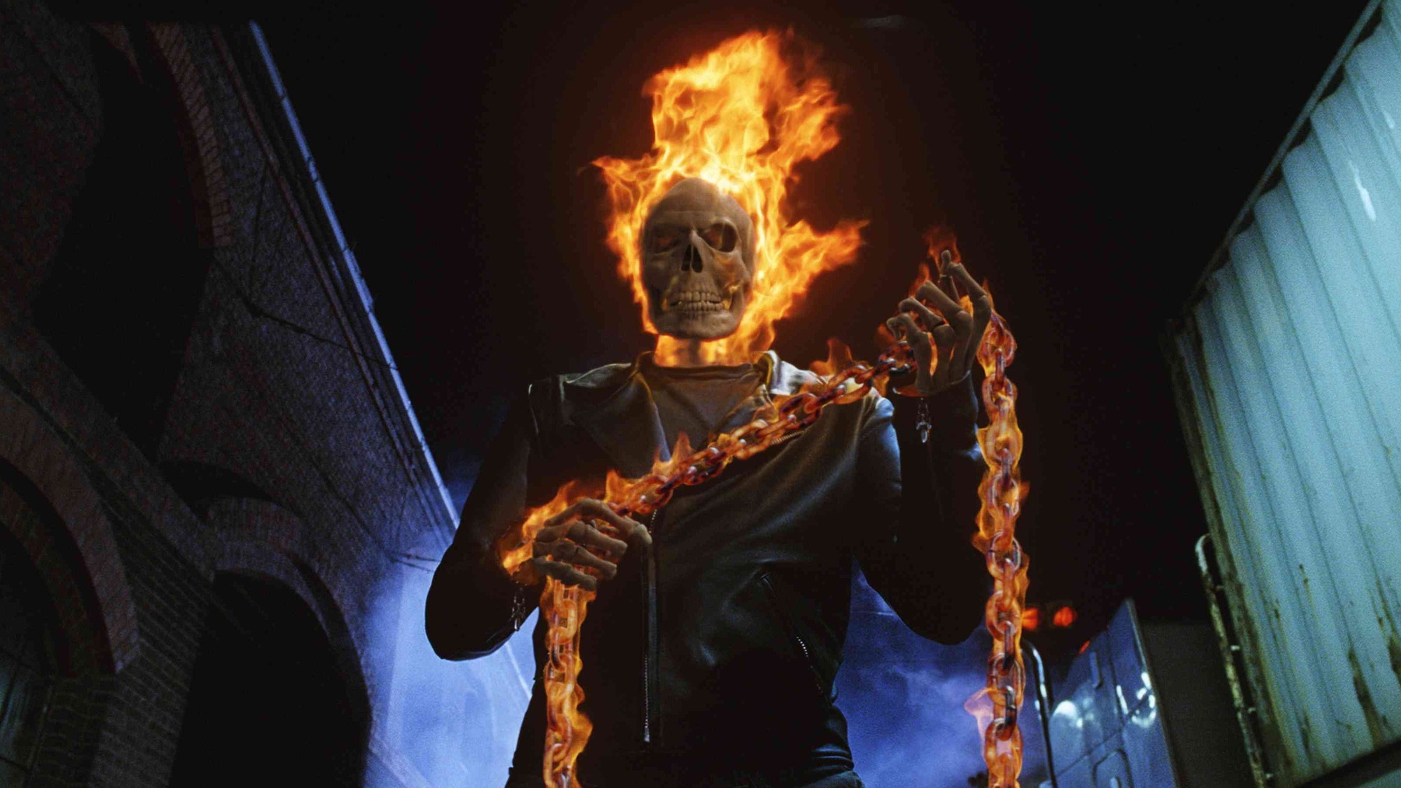 Ghost Rider: Connor Storrie negocia ser el villano ante Gosling